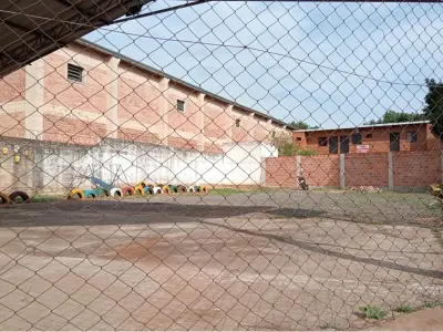 Local comercial à venda em esquina na Acceso Sur, Ñemby 4