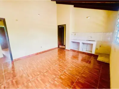 Local comercial à venda em Hipódromo, Assunção 2