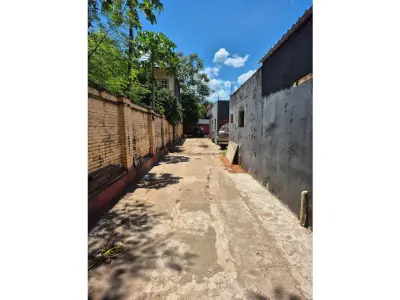Local comercial à venda em Itauguá Central 4