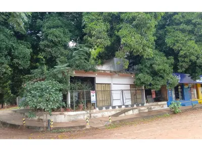 Local comercial en venta en Juan de Salazar, Limpio 4