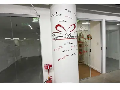 Sala comercial à venda no M4, Assunção 4