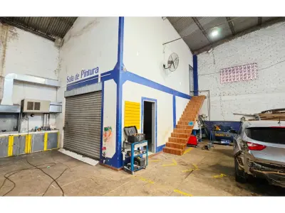 Local comercial en venta en Presidente Franco 4