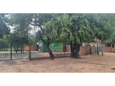Local comercial en venta en San Miguel, Loma Plata 2
