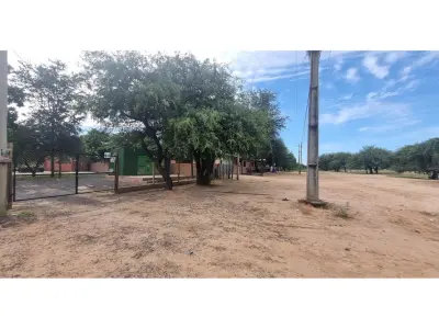Local comercial en venta en San Miguel, Loma Plata 3