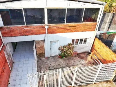Local comercial en venta en Santa Ana, Asunción 3