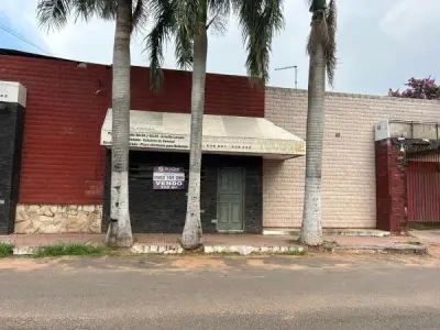 Imóvel Comercial à Venda em Villa Elisa, próximo à Av. Defensores del Chaco 2