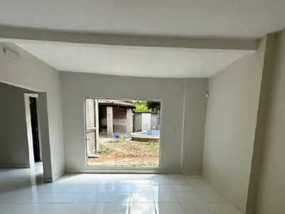 Commercial space for sale on Senador Long, Carmelitas 4