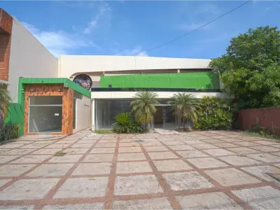 Local comercial e escritórios à venda em Recoleta, Assunção 2
