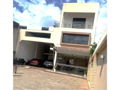 Local / showroom à venda com apartamentos em Fátima, San Lorenzo 3