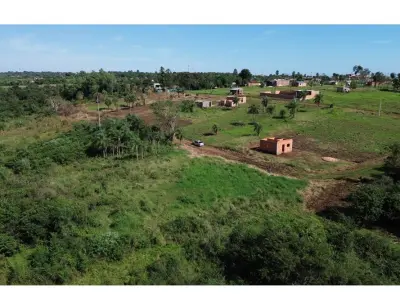 Terreno à venda em Cambyretá, Itapúa 4