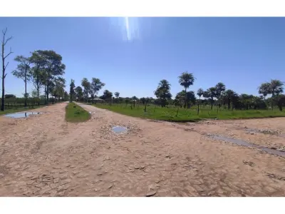 Terreno à venda em Costa Azul, Limpio, com financiamento em parcelas 4