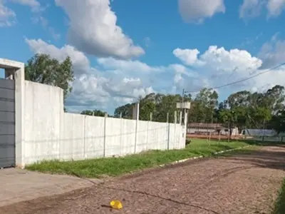 Terreno à venda no Ytororó Country Club, Ypané 4