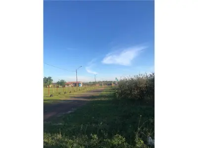 Lotes à venda em Costa Azul, Limpio 3