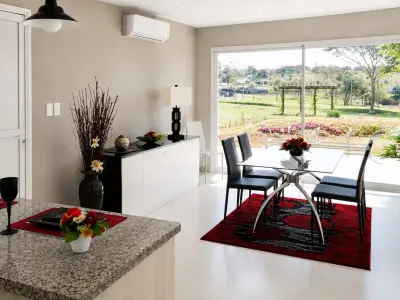 Moderna casa en venta en AquaVillage, Altos 3