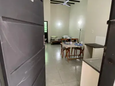 Monoambiente para alugar no Barrio Obrero, Assunção 4