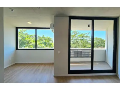 Monoambiente en venta en Edificio Laurus, Los Laureles 4