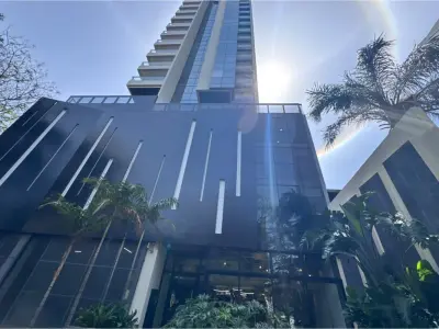 Monoambiente en venta en edificio Único, Las Lomas 2