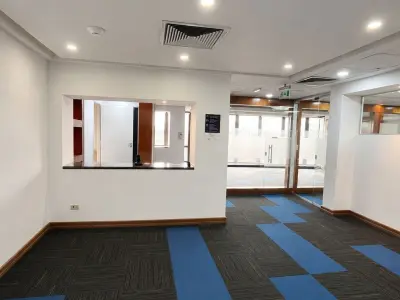 Oficina corporativa en alquiler en Asunción – Edificio Urano I, Av. España 3