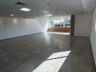 Oficina corporativa en alquiler en Barrio Mariscal López, Asunción 2