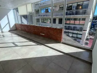 Oficina corporativa en alquiler en Barrio Mariscal López, Asunción 4
