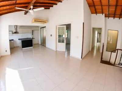 Escritório corporativo para alugar em Las Mercedes, Assunção 3