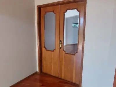 Escritório corporativo para alugar na Av. Boggiani, Assunção 2