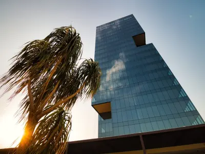 Escritório corporativo à venda no Go Tower, Barrio Jara 2