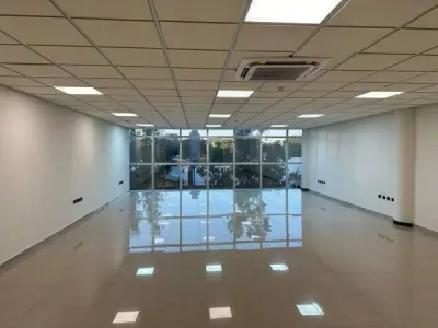 Corporate Office for Sale in Villa Morra — Asunción 2