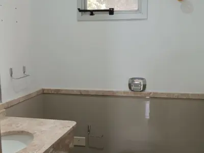 Oficina en alquiler en Paraqvaria II, Hernandarias 4