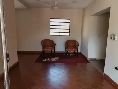 Escritório para alugar em Recoleta, Assunção 2