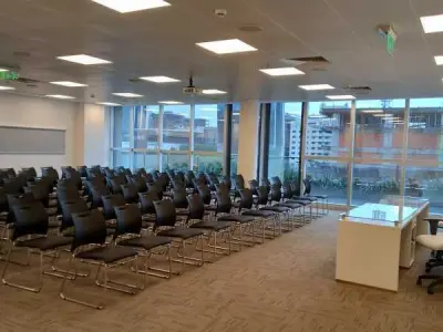 Office for sale with rental income in Corporate Building, Shopping del Sol area 2