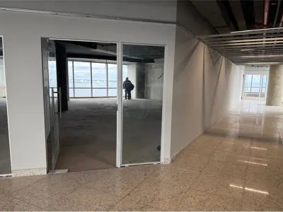 Escritório à venda em edifício corporativo, Encarnación 4