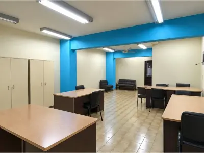 Oficina en venta en Edificio Garantía, Catedral 4