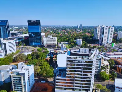 Oficina en venta en Park Plaza, Manorá 4