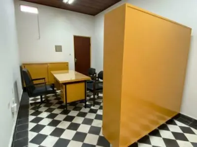 Escritório/consultório mobiliado para alugar em San Roque, Assunção 2