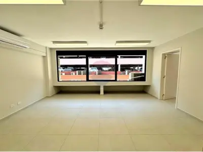 Oficinas en alquiler en Edificio Internacional Faro, La Encarnación 2