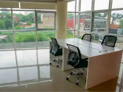 Escritórios para alugar em hub empresarial de Assunção 2