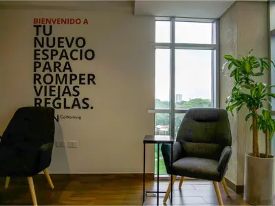 Escritórios para alugar em hub empresarial de Assunção 4