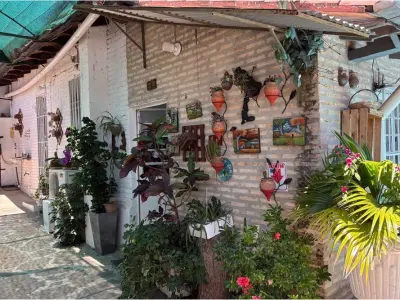 Pousada hotel à venda em Caacupé, Cordillera 4