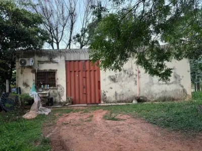 Propiedad comercial con depósito en venta en Capiata 4
