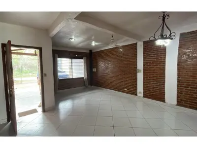 Propriedade comercial para alugar em Laurelty, Luque 3