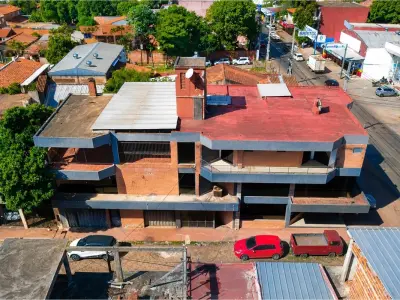 Commercial property for sale in Fernando de la Mora 3