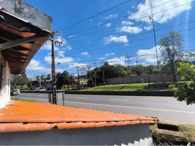 Propiedad comercial en venta en Itauguá, Central 4