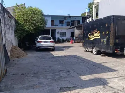 Propiedad comercial en venta en San Lorenzo, Central 3