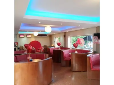 Commercial property for sale in San Lorenzo, corner 4