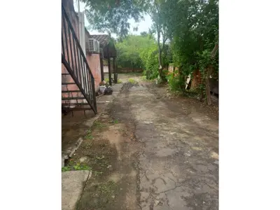 Propiedad comercial en venta en Villa Hayes 3