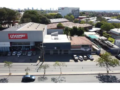 Propriedade comercial à venda na Av. Eusebio Ayala 2