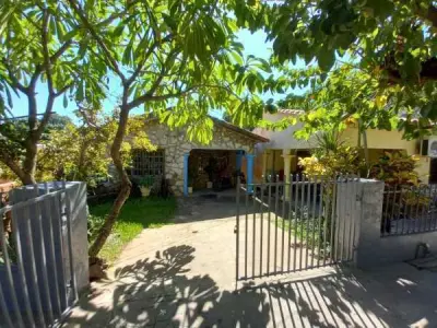 Propiedad con dos casas en venta en Inmaculada, Villeta 2