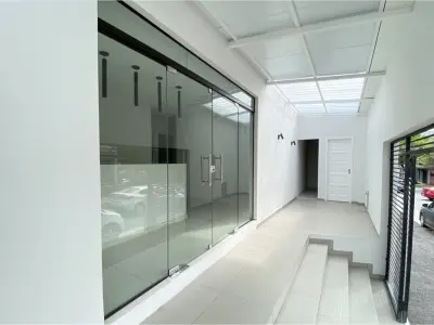 Propriedade corporativa nova para alugar em San Roque 4
