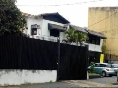 850 m² Property for Sale in Barrio San Roque, Asunción 2